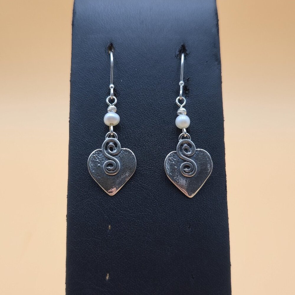 Sterling Silver Swirl Heart Pearl Cute Dangle Earrings A5392
